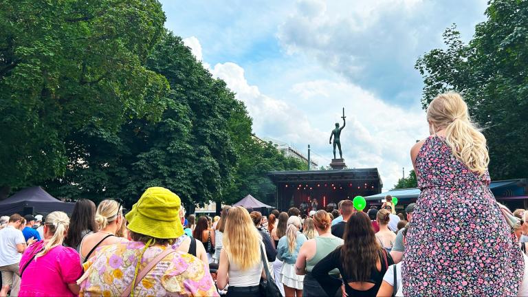 Audience watching performances at the Puistofiesta in the summer of 2025
