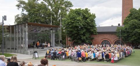 Park concert at Laikunlava.