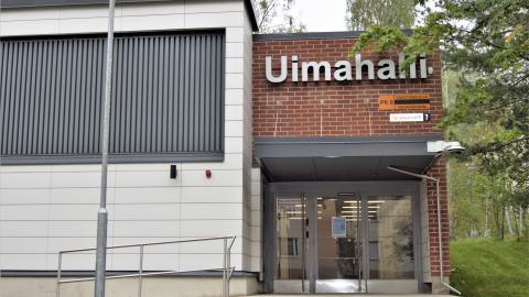Tampereen uintikeskus, sisäänkäynti