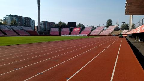 Tampereen stadionin juoksurata.
