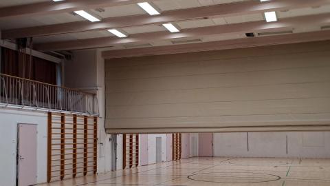 Liikuntasali tyhjillään