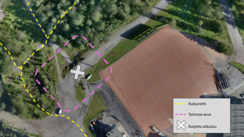 Karttakuva Kaupin pesäpallostadionin vierestä, jossa uusi hiihtosilta rakennetaan nykyisen alikulun tilalle. Kuvassa työnaikaiset kulkureitit ja työmaa-alue kuvattuna.