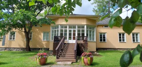 Haiharan Kartano takaa.