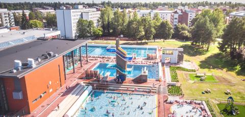 Maauimala ilmasta kuvattuna.