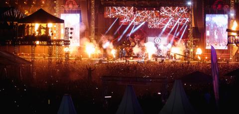 Light show at Blockfest festival.