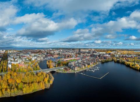 Syksyinen ilmakuva Tampereen keskustasta