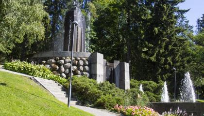 Suihkulähde Näsinpuistossa.