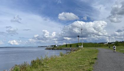 Santalahden rantapuistoa.