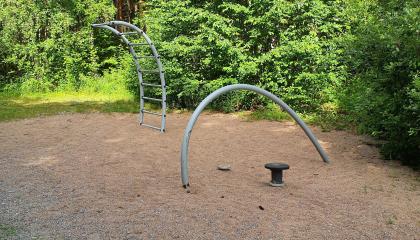 Atala outdoor gym equipment.