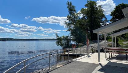 Pyynikin esteetön uimaranta.