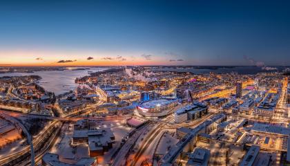 Ilmakuvassa Tampereen keskustaa ja Nokia Arena