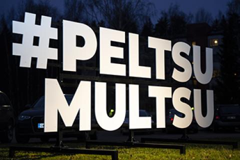 #PeltsuMultsu-tienvarsitaulu.