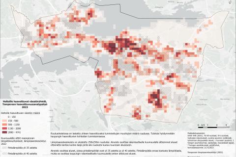Tampereen kartalla on korostettu punaisella värillä alueet joilla asuu helteille erityisen haavoittuvia ihmisiä.