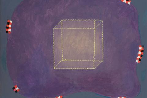 Violetin pilvimäisen kuvion päälle on maalattu keltareunainen kuutio.